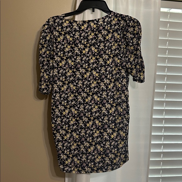 J. Jill Black Floral Short Sleeve Top - Picture 3 of 4